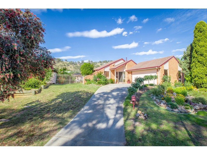 11 Page Court, West Wodonga VIC 3690