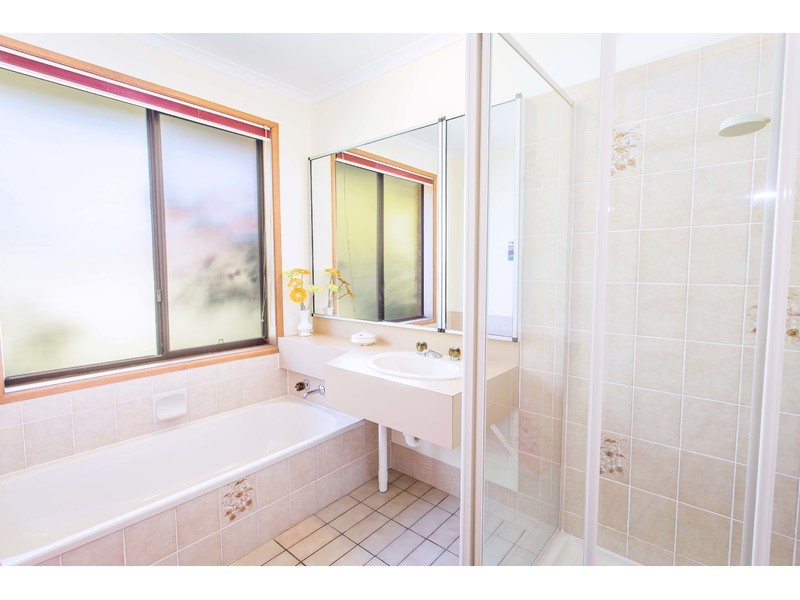 11 Page Court, West Wodonga VIC 3690