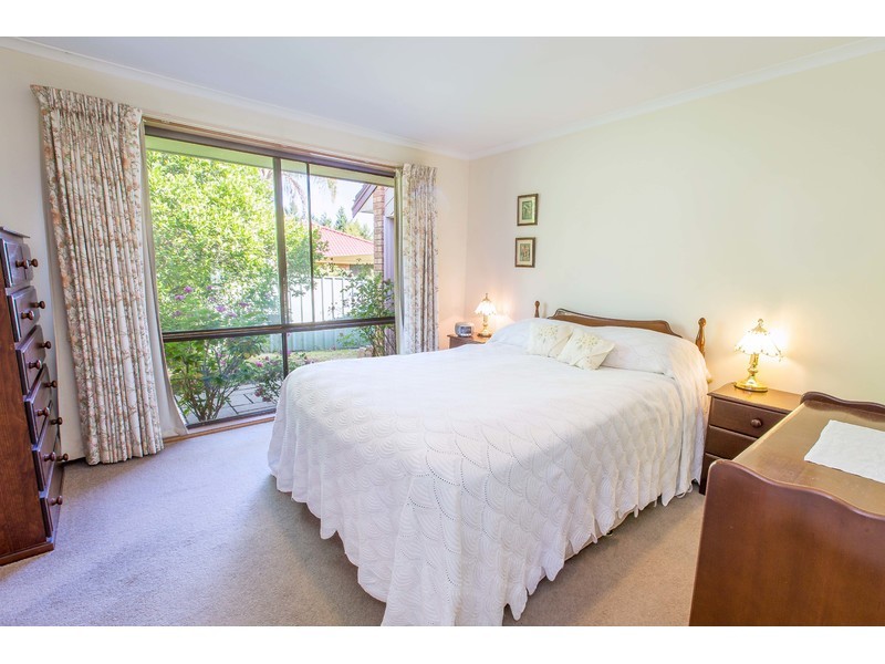 11 Page Court, West Wodonga VIC 3690
