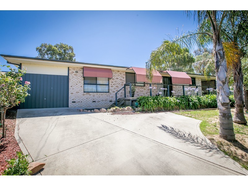 2/15 Wattle Way, West Albury NSW 2640
