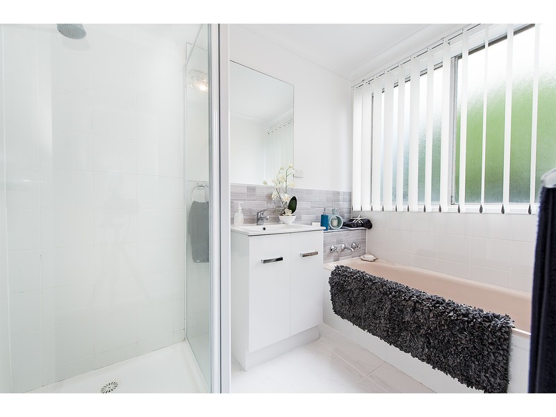 6 Granya Court, Thurgoona NSW 2640