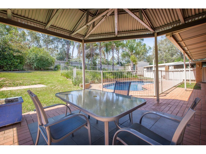 21 Lacebark Court, Thurgoona NSW 2640