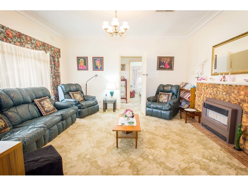 251 Mount Street, East Albury NSW 2640