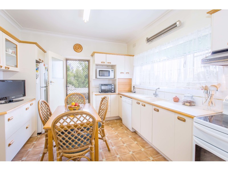 251 Mount Street, East Albury NSW 2640