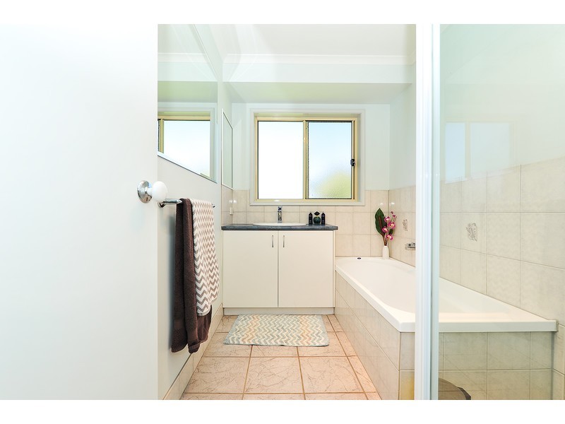 25 Almurta Court, Springdale Heights NSW 2641