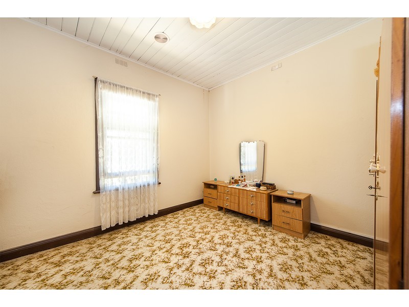 485 Kotthoff Street, Lavington NSW 2641