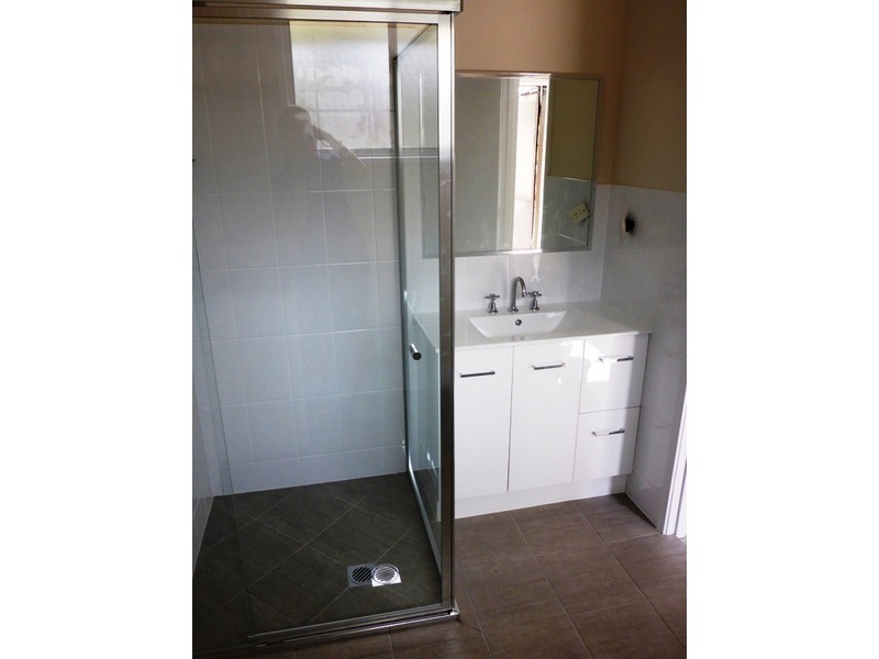 1/523 Hague Street, Lavington NSW 2641