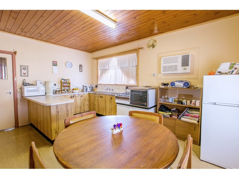 1/2 Chenery Street, Wodonga VIC 3690