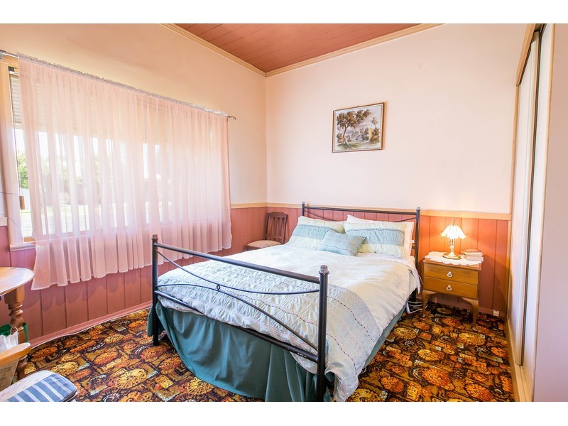 1/2 Chenery Street, Wodonga VIC 3690