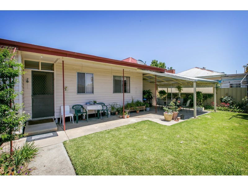 1/2 Chenery Street, Wodonga VIC 3690