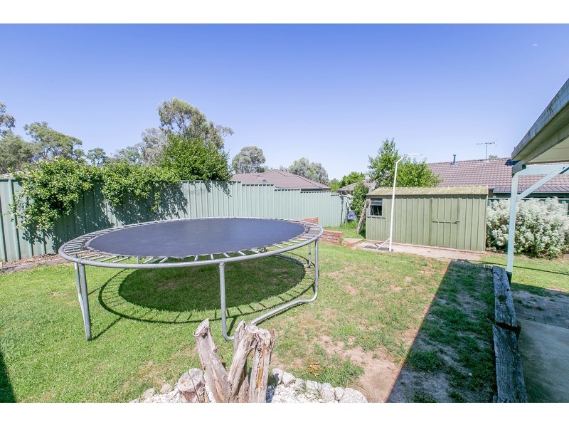 3 Boree Court, Thurgoona NSW 2640