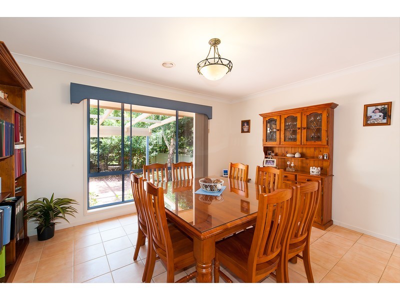 10 Paton Close, Thurgoona NSW 2640