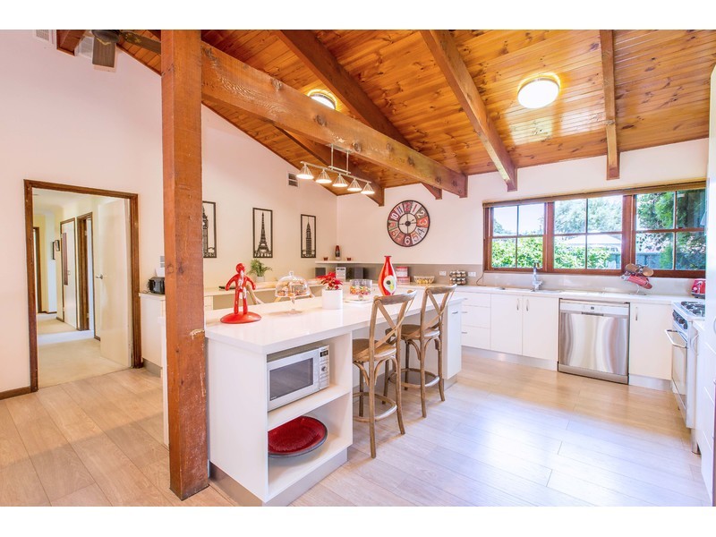 538 Spurrway Drive, West Albury NSW 2640