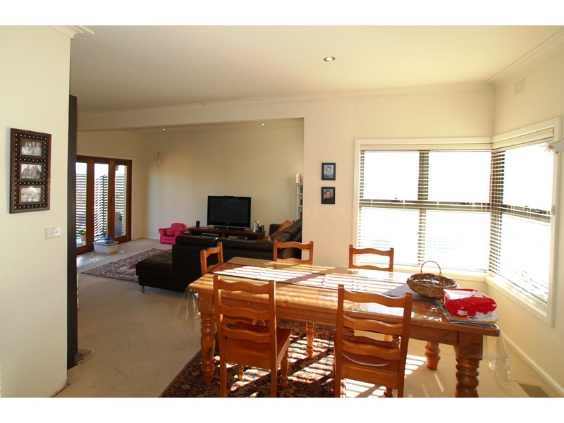 213 Mount Street, East Albury NSW 2640