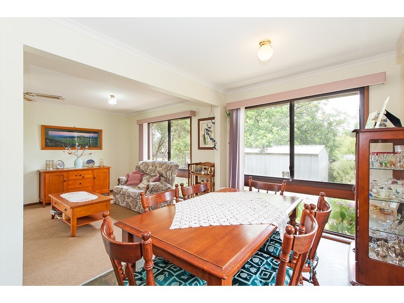 92 Feathertop Circuit, Thurgoona NSW 2640