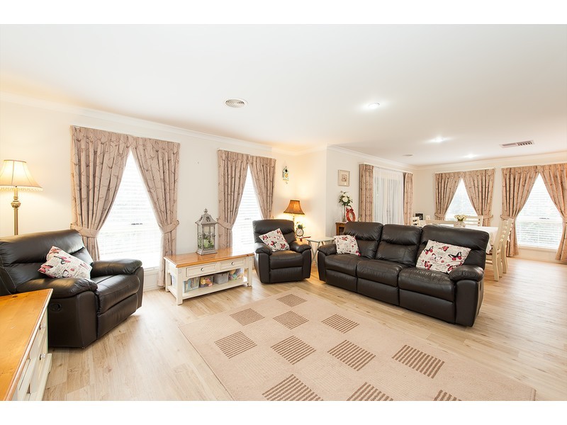 14 Treecreeper Street, Thurgoona NSW 2640