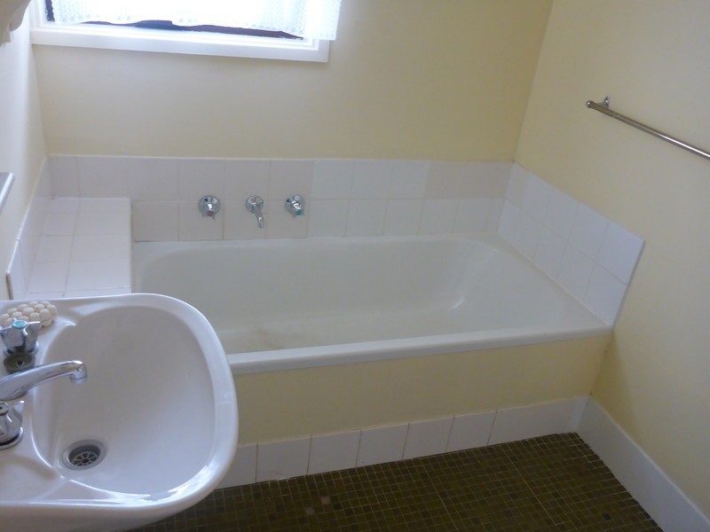 32 Goolagar Crescent, Springdale Heights NSW 2641