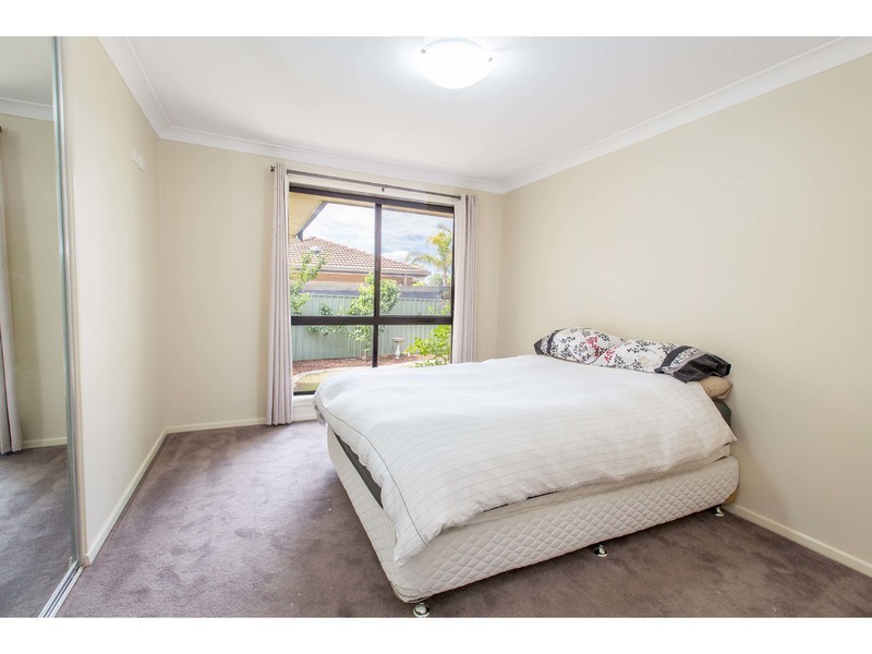 414 Kunama Court, Lavington NSW 2641