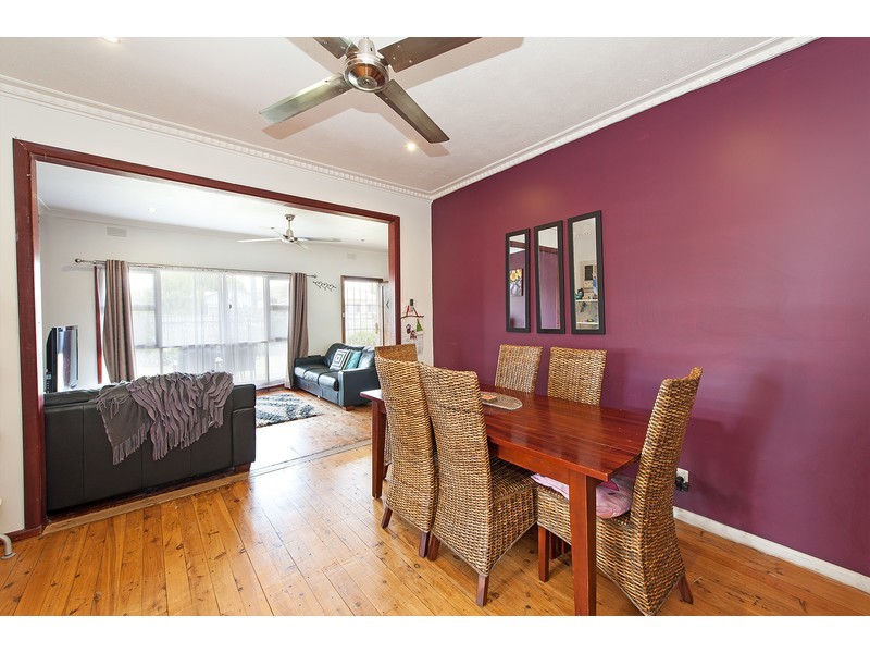 394 Eden Street, Lavington NSW 2641