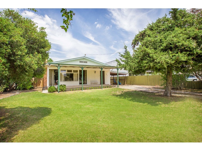 443 Douglas Road, Lavington NSW 2641