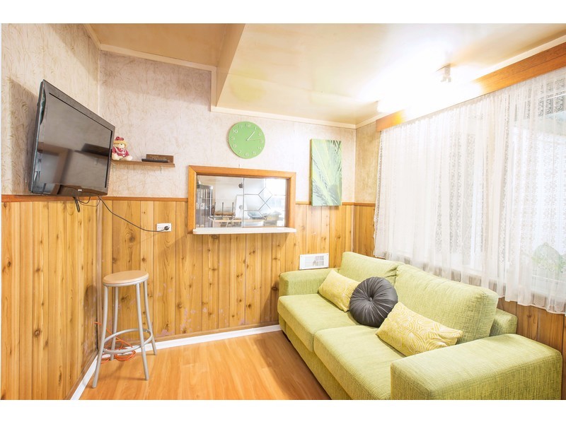 443 Douglas Road, Lavington NSW 2641