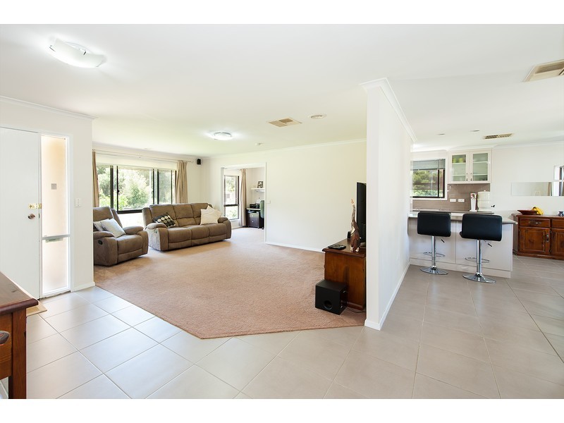 75 St Andrews Circuit, Thurgoona NSW 2640