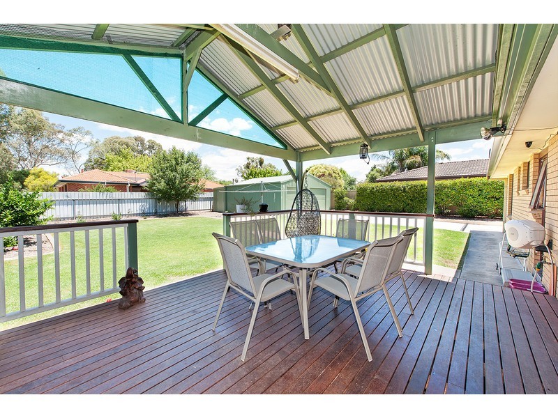 75 St Andrews Circuit, Thurgoona NSW 2640