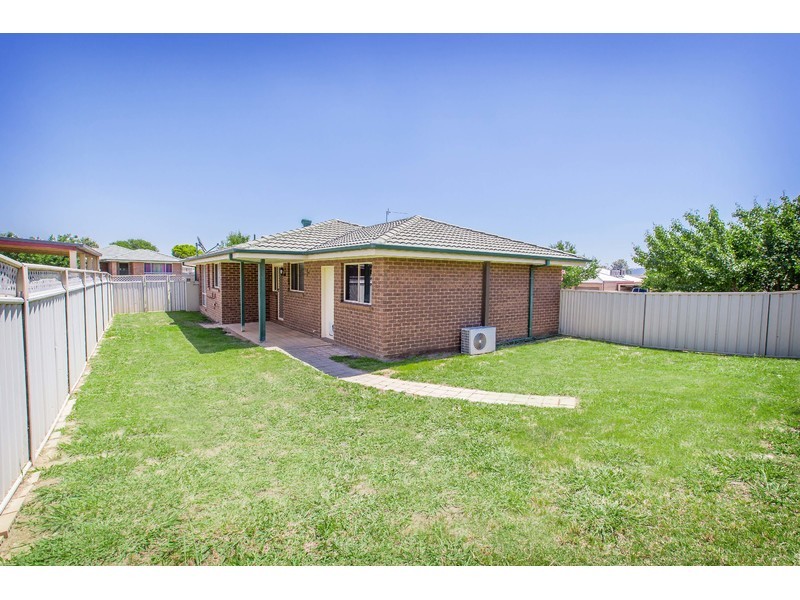 6 Pickering Place, Wodonga VIC 3690