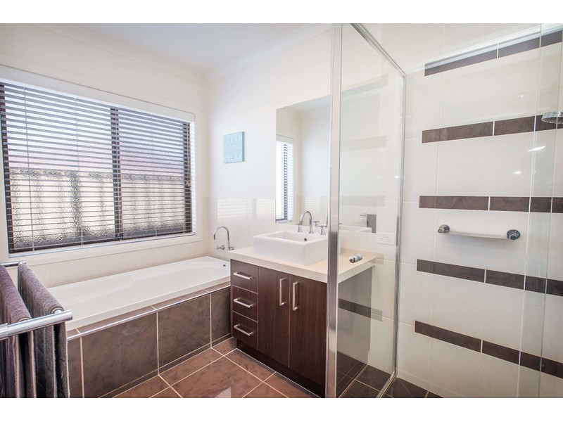 39 Crawford Circuit, Glenroy NSW 2640