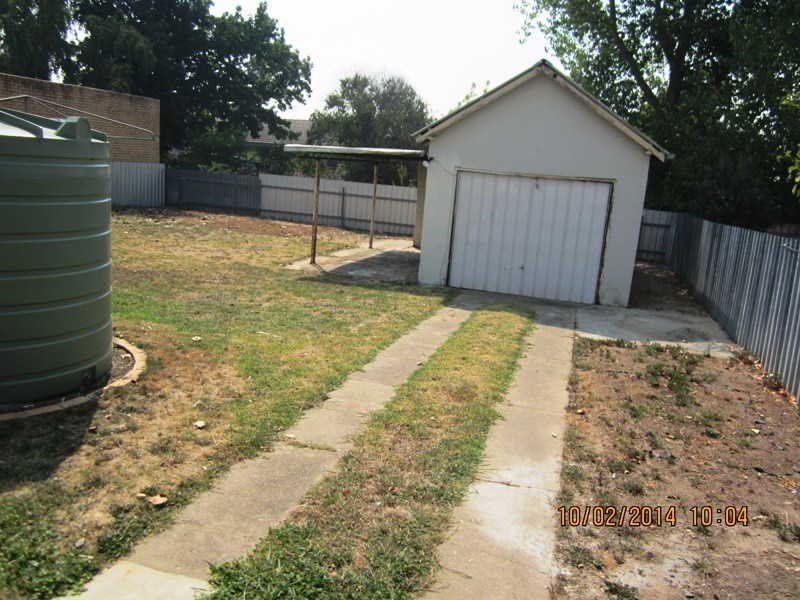 1082 Alemein Avenue, North Albury NSW 2640