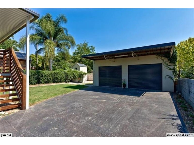 654 Elm Street, Albury NSW 2640