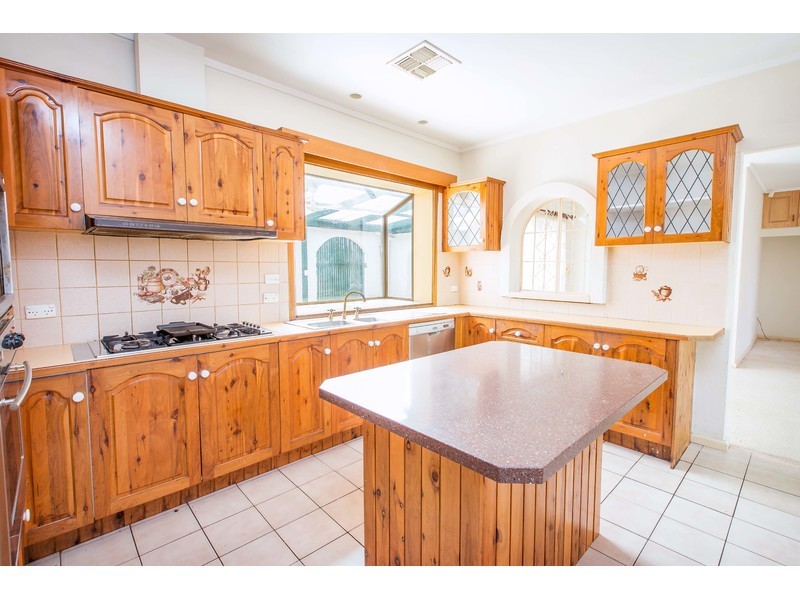 359 Indiana Court, Lavington NSW 2641