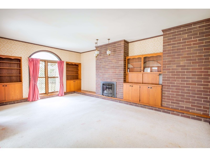 359 Indiana Court, Lavington NSW 2641