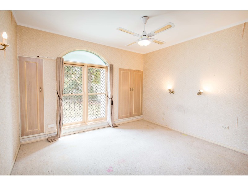 359 Indiana Court, Lavington NSW 2641