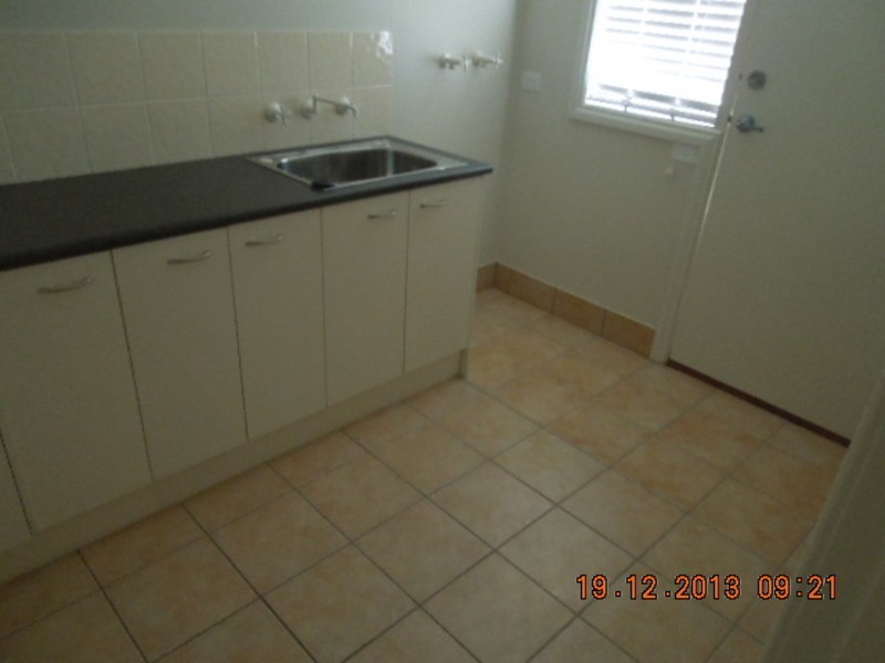 24 Fairbairn Street, Lavington NSW 2641