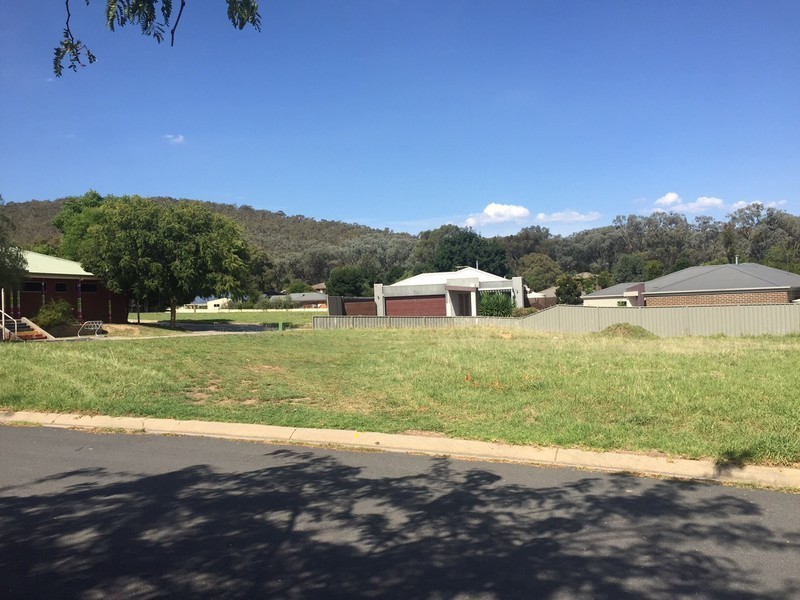 10 Mulga Place, West Albury NSW 2640