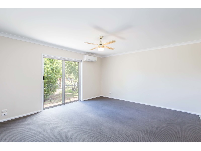 1-2/523 Hague Street, Lavington NSW 2641