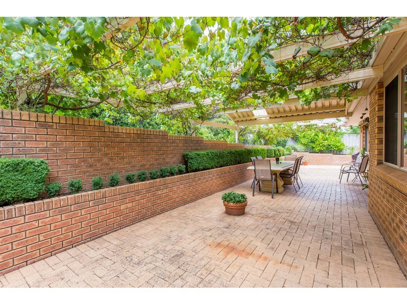 88 Rosedale Drive, West Albury NSW 2640
