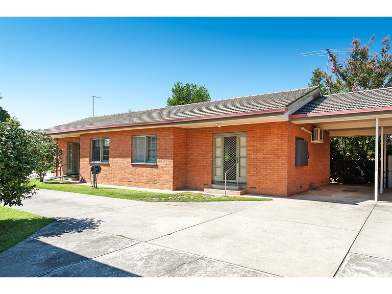 2/611 Olive Street, Albury NSW 2640