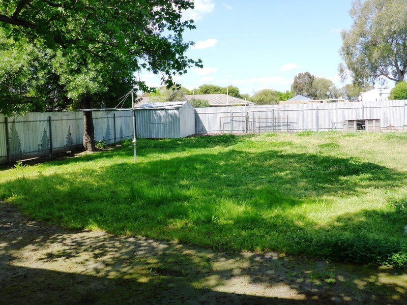 648 Keene Street, East Albury NSW 2640