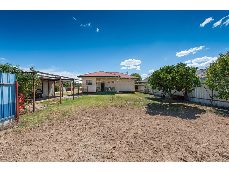 620 Hague Street, Lavington NSW 2641