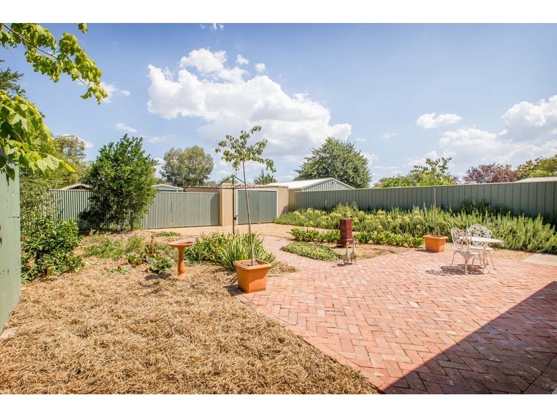 211 Andrews Street, East Albury NSW 2640