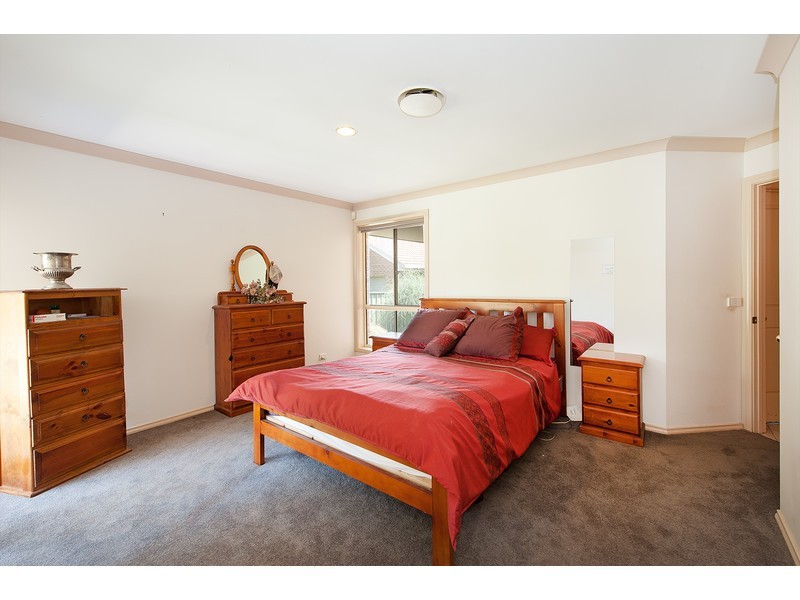 10 Keatinge Court, Lavington NSW 2641