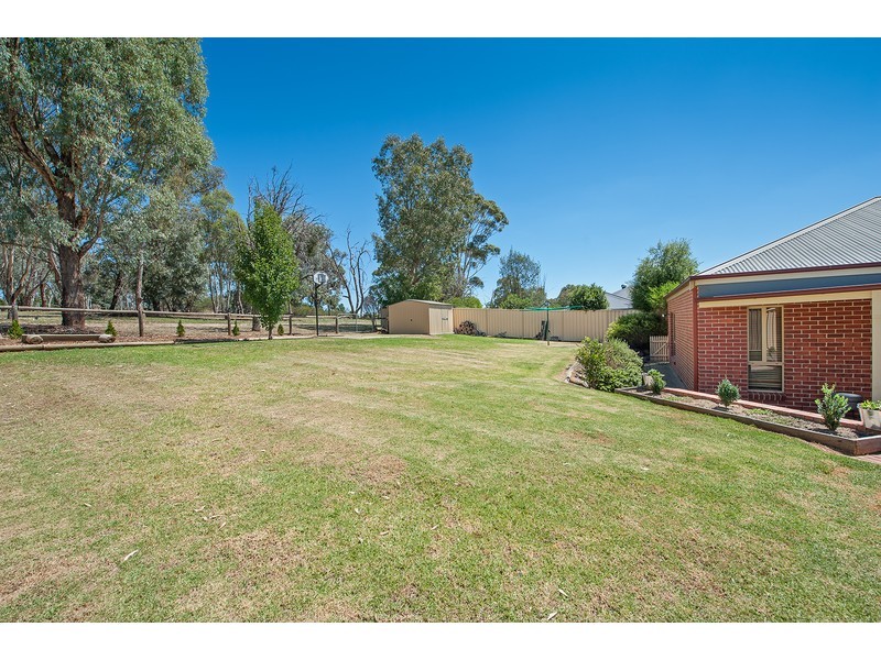 29 Dunne Crescent, Thurgoona NSW 2640