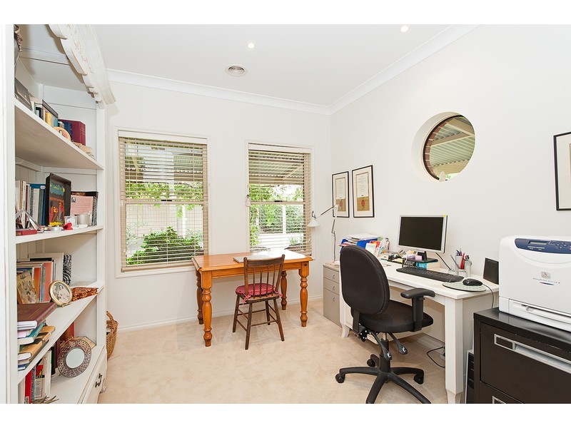 103 Hume Street, Howlong NSW 2643