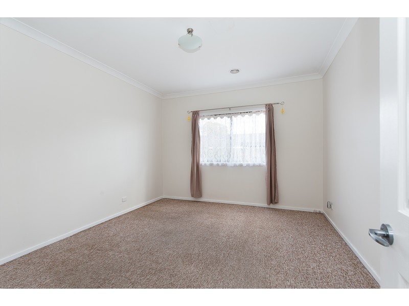 476 Griffith Road, Lavington NSW 2641