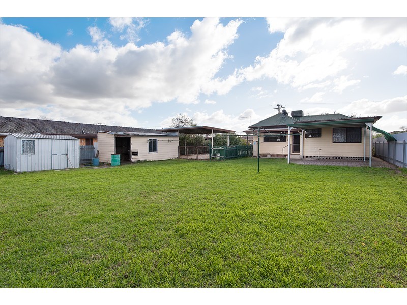476 Griffith Road, Lavington NSW 2641