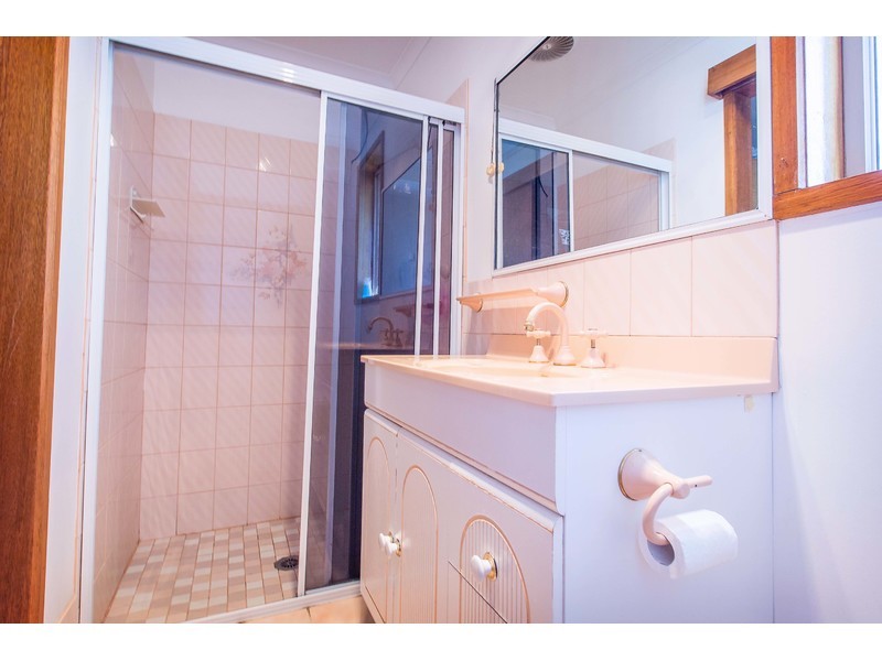 30 Neptune Drive, Lavington NSW 2641