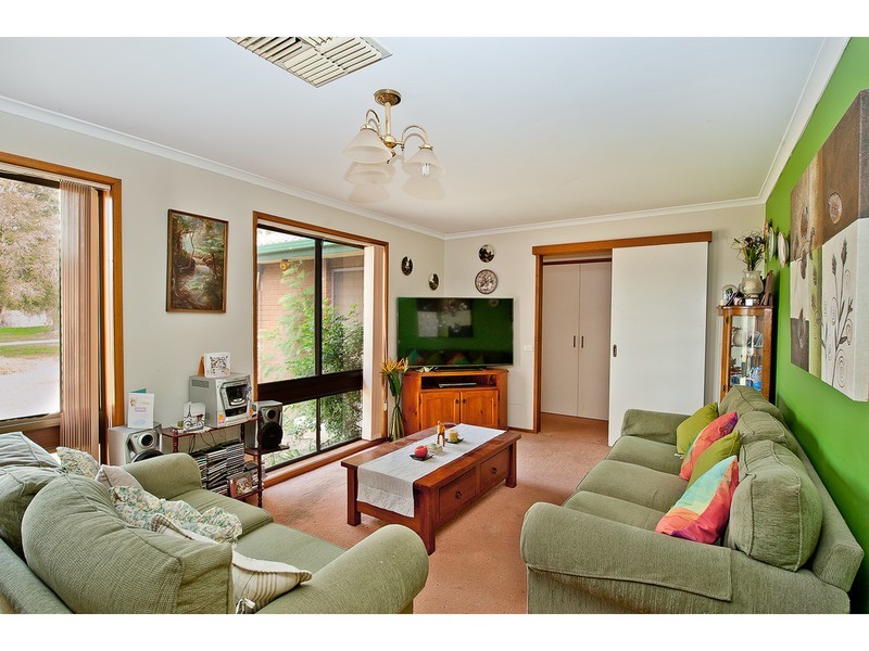 9 Crackenback Street, Thurgoona NSW 2640