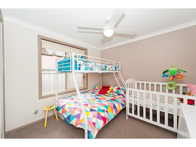 11 Meyer Place, Thurgoona NSW 2640